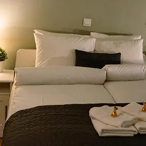  Apartamento La Bella - Entire Near Gozsdu Udvar